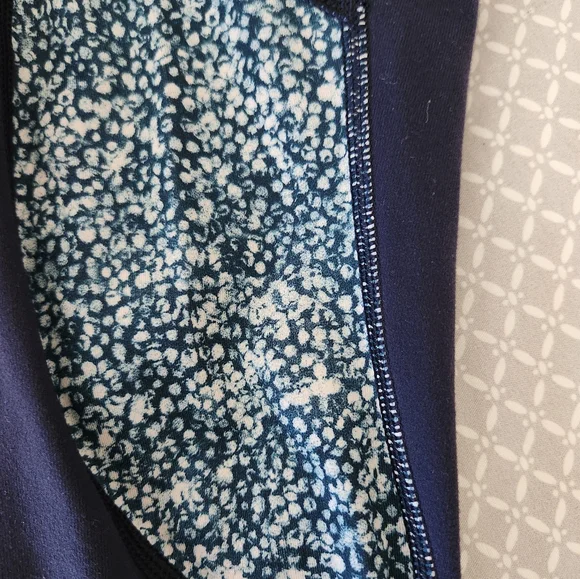 Lululemon Wunder Under Blue Crop Camo Pebble Print Leggings Size 2 - Picture 9 of 13